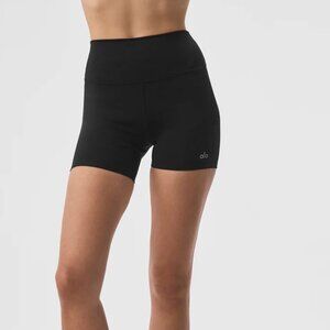 Alo 5" Airlift Energy Short